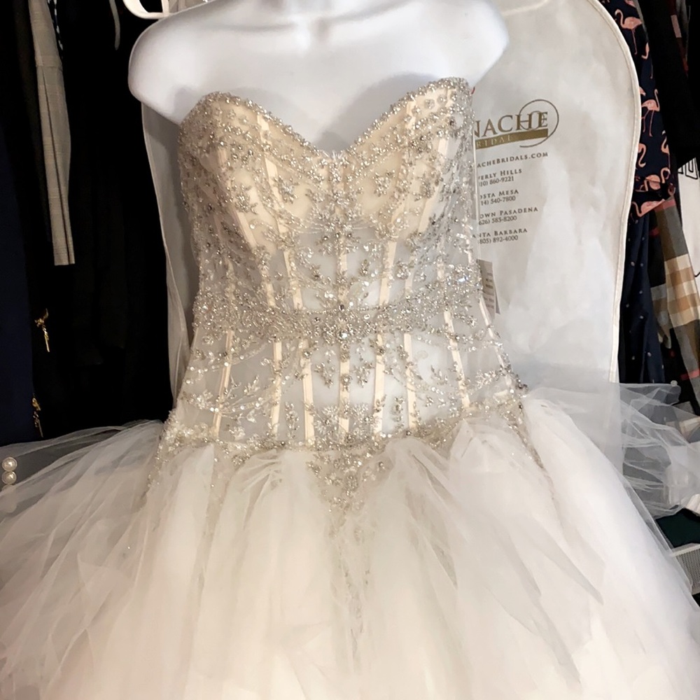 Panache Bridal!!! “Say Yes to The Dress Show” Sweetheart shaped bridal dress.